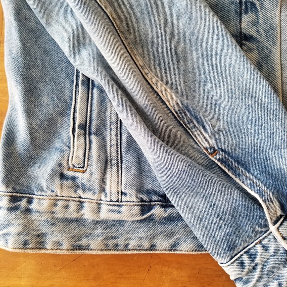 H&M Denim Navy Floral-Embroidered Trucker Jacket - Picture 6 of 11